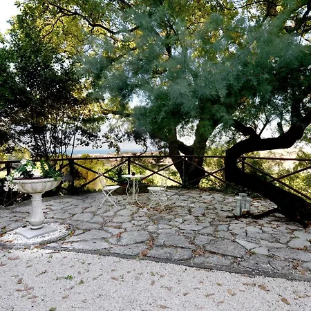 With 2 Bedrooms In Ancona, With Enclosed Garden And Wifi * Ancona